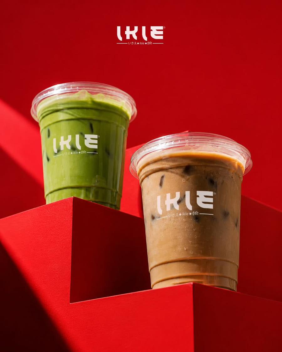Matcha vs coffee beverage campaign