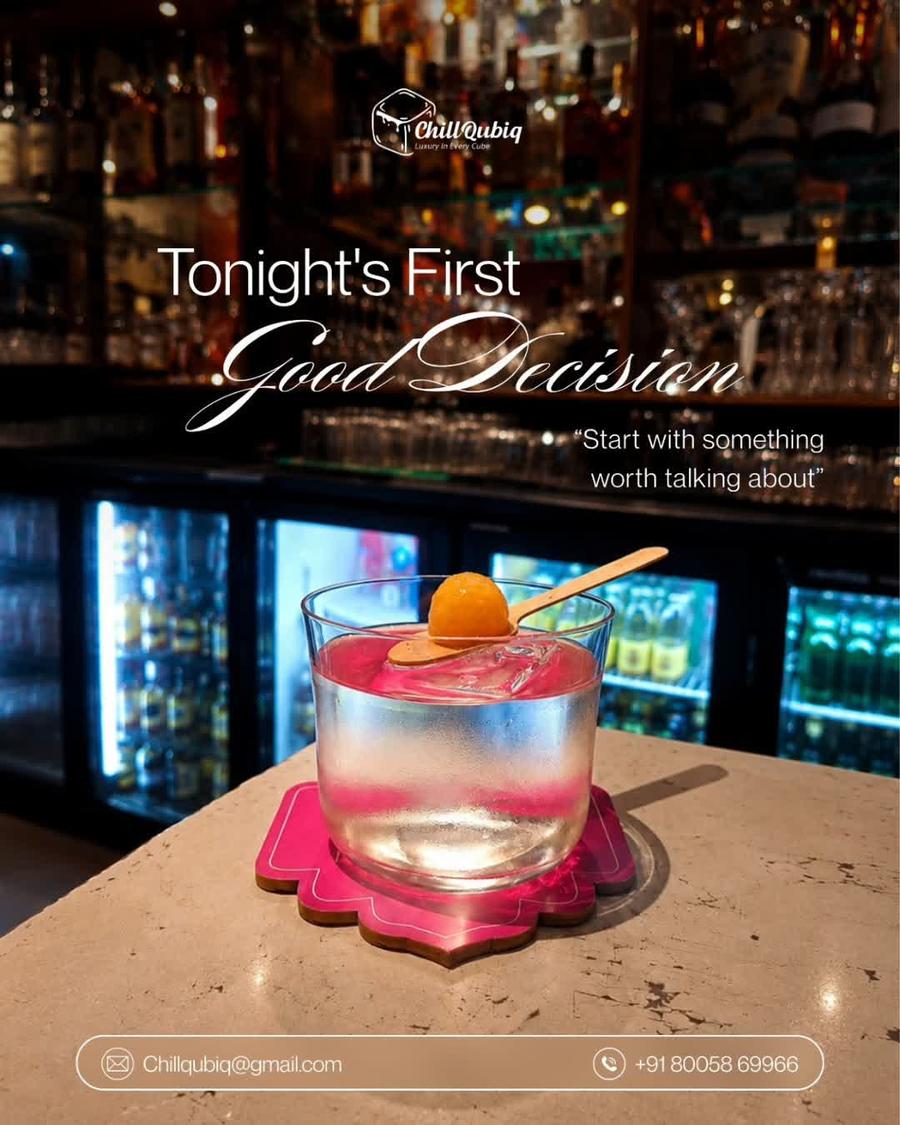 Crystal-clear cocktail moment